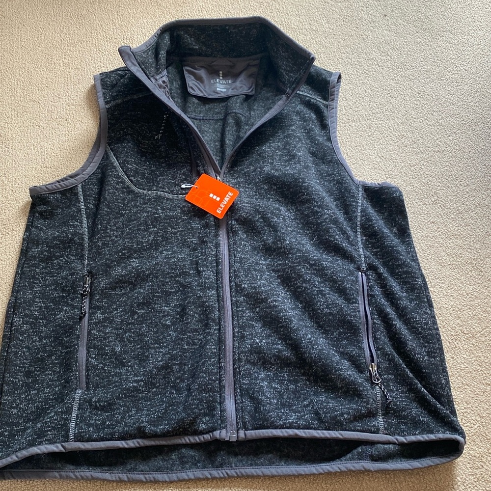 Men's FONTAINE Knit Vest - NWT